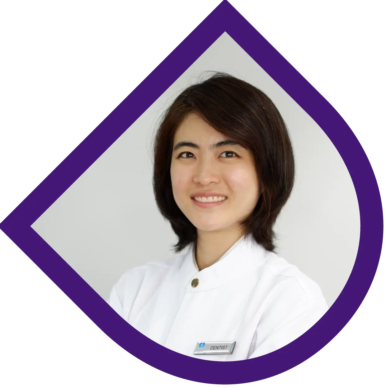 ทพญ. บุศกร โอสถารลักษณ์ (หมอแนน) — ทันตแพทย์เฉพาะทางทันตกรรมเพื่อความงาม